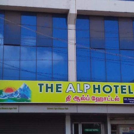 The Alp Hotel Madurai Buitenkant foto