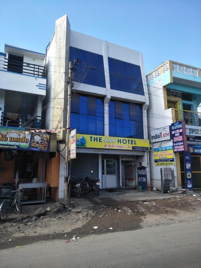 The Alp Hotel Madurai Buitenkant foto