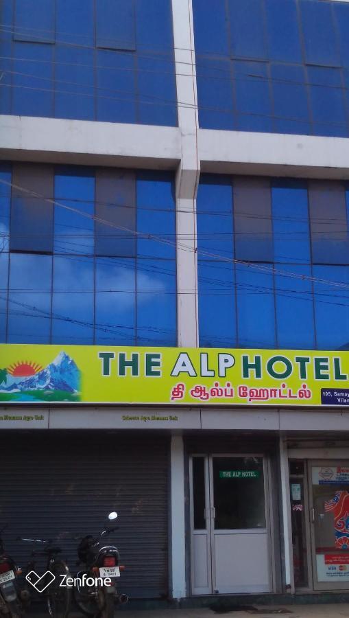 The Alp Hotel Madurai Buitenkant foto